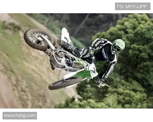 南京极限运动队的速度探秘与挑战极限运动的激情之旅